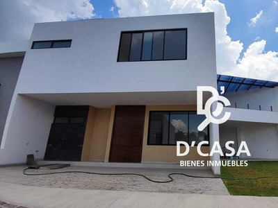 SE VENDE BONITA CASA EN FRACCIONAMIENTO PUNTARENA