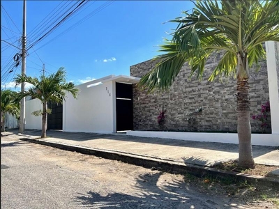 VENTA CASA DE UNA PLANTA 3 HABITACIONES MUY EQUIPADA EN COLONIA CHUBURNA