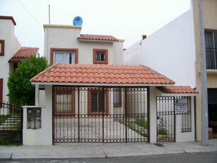 Casa en Venta en Hacienda del Mar Rosarito, Baja California