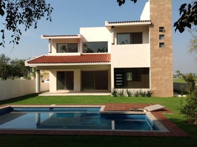 Casa nueva en venta en Club de Golf Paraiso