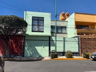 Casa en venta Playa Copacabana, Militar Marte, Iztacalco, Ciudad De México, 08830, Mex