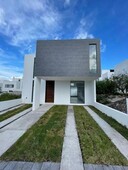 CASA EN PRE-VENTA EN BIOGRAND JURIQUILLA, QUERÉTARO