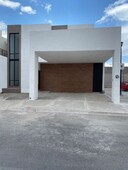 CASA EN VENTA EN CERRADA, AVESTRUZ, VIÑEDOS, TORREÓN, COAH.