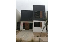 casa nueva en renta en fraccionamiento privado al oriente de saltillo