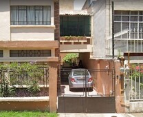 hermosa casa con amplio estacionamiento en bento juárez, cdmx