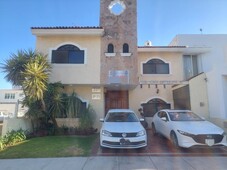 CASA EN VENTA PRADOS COYULA