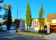 hermosa residencia a tu estilo de vida modernista y vanguardista en chiluca.