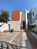 nueva y moderna residencia en manzanillo