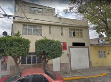 Remate Bancario Casa en Calle 311, Col. Nueva Atzacoalco, GAM