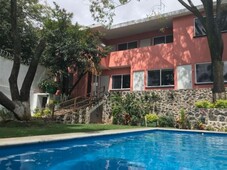 Residencia con 10 habitaciones, en Provincias del Canadá, Cuernavaca, Morelos.