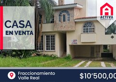 Residencia en el Fraccionamiento Valle Real, Zapopan