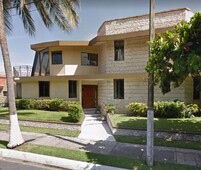 venta de casa en costa de oro