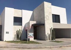 Venta de casa residencial, en las Villas del Cardenchal, Torreón, Coahuila