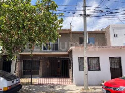 Casa en Venta Colonia Granjas, Chihuahua