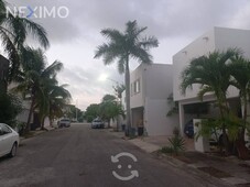 casa en venta frac isla azul, huayacán , cancún