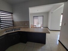 casas en renta - 148m2 - 3 recámaras - saltillo - 14,000