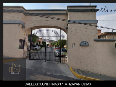Casa en venta Calle Golondrinas 17, Lomas De Valle Dorado, Tlalnepantla De Baz, Estado De México, México