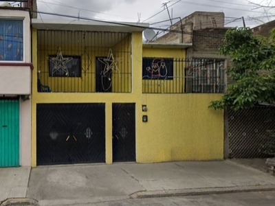 Casa en venta Churubusco, Metropolitana 3ra Sección, Nezahualcóyotl, Estado De México, México