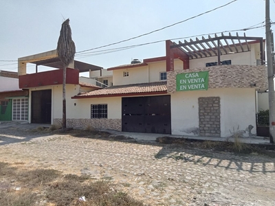 Casa en venta en la población de Alcaraces en Cuauhtémoc, Colima