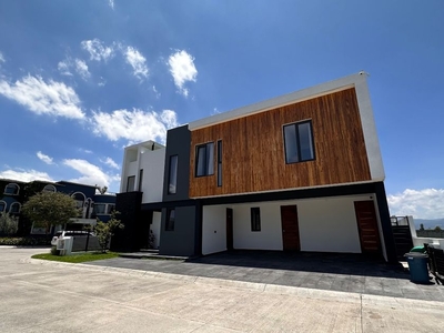 Casa en venta Hacienda San Antonio - Carza, Avenida Estado De México, Metepec, Estado De México, México