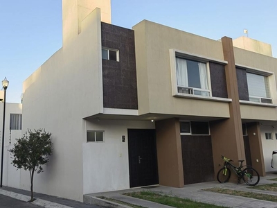 Casa en venta San Mateo Otzacatipan, Toluca