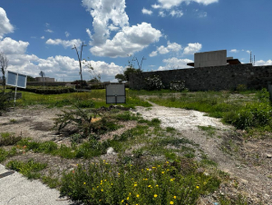 VENTA DE TERRENO EN LOMAS DEL CAMPANARIO NORTE