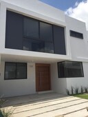 casas en renta - 166m2 - 4 recámaras - solares residencial - 28,500