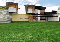 casas en venta - 1283m2 - 4 recámaras - santiago de querétaro - 45,000,000