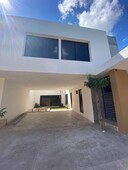Casas en venta - 140m2 - 3 recámaras - Dzityá - $2,800,000