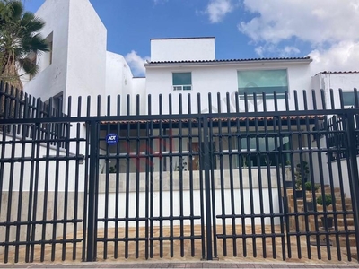 Se vende casa en Real de Juriquilla Querétaro, Qro.