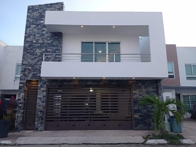 Casas en renta - 120m2 - 3 recámaras - Centro - $13,500