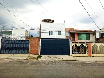 Casas en venta - 128m2 - 4 recámaras - El Fortín - $2,750,000