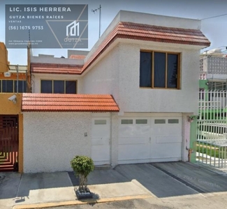 Doomos. VENDO CASA EN GAM CDMX REMATE ADJUDICADA AL BANCO, ENTREGO ESCRITURADA..URGE IH