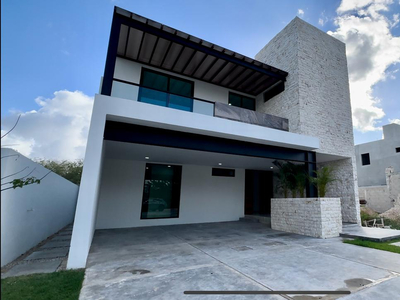 Casa En Venta Privada, Norte De Merida, Yucatán