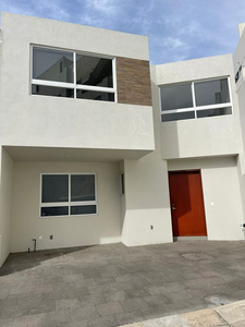 Casa En Venta, Zona La Avellana, La Haciendita, Zapopan