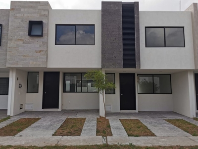 EXCELENTE residencia en el condominio sabia tulipán en san isidro