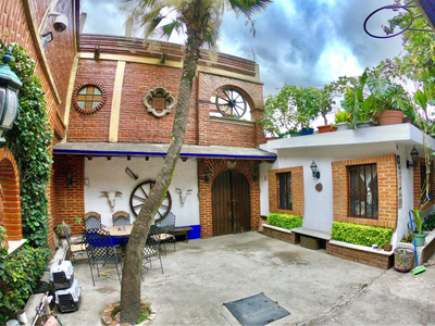 Hermosa Casa En Jiutepec Morelos , 7 Habitaciones 4 Baños