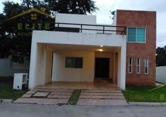 3 cuartos, 220 m casa - fraccionamiento los encinos