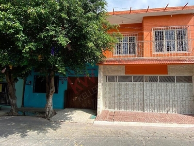 Se VENDE casa a una cuadra del Parque Central de Chiapa de Corzo