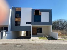 Nueva Casa en Juriquilla Querétaro $4,800,000