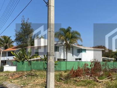 Doomos. Casa de Remate Bancario - Fraccionamiento Lomas de Cocoyoc, Morelos