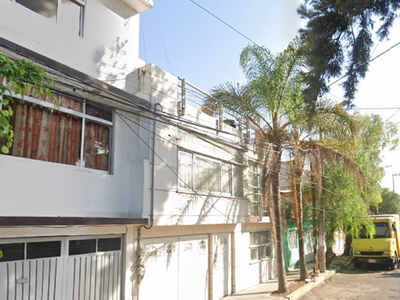 Casa en venta Rosita Alvírez 112, Mz 005, Benito Juárez, Ciudad Nezahualcóyotl, Estado De México, México