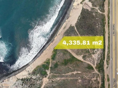 Terreno libre de gravamen frente al mar en El Sauzal, 4335m2