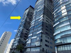 Renta departamento en Torre Nducha, sobre Atlixcayotl. 204 m2