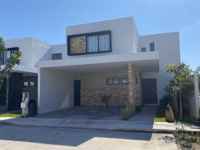 Casa en venta Privada Gran Valle, Cholul (Mod. B)