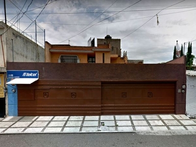 Casa de 3 rec. en Calle 55 Sur, Col. Reforma, Puebla, Pue.