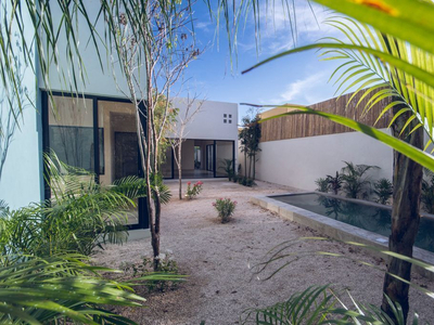 Casa De Una Planta En Venta En Cholul, Mérida