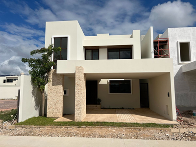 Casa En Venta, Merida- Yucatan, Amara Mod. A1, 4 Hab. Inm.