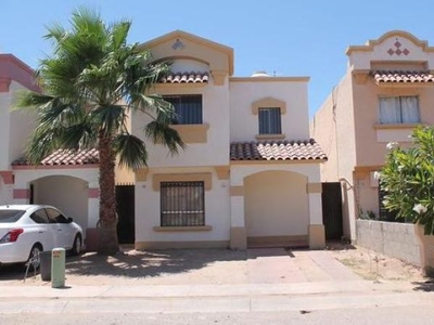 Casa en venta Residencial Puerta Real Residencial Hermosillo Sonora Remate Bancario AOL