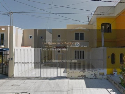 Doomos. CASA EN REMATE BANCARIO EBANOS 201 FRACC JACARANDAS MAZATLAN SINALOA-FMM